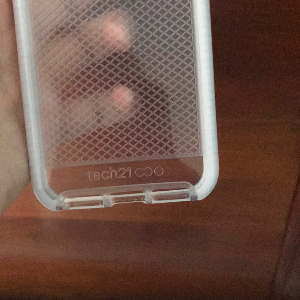 Tech21 case - Picture 3 of 4
